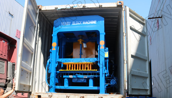 chargement de la machine à blocs