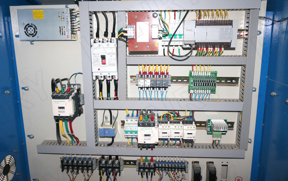 QT8-15 block machine plc controller cabinet