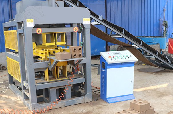 small clay brick making machine