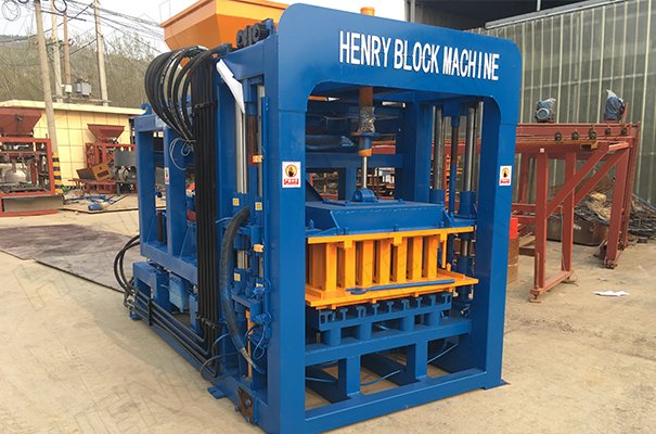 rough terrain forklift