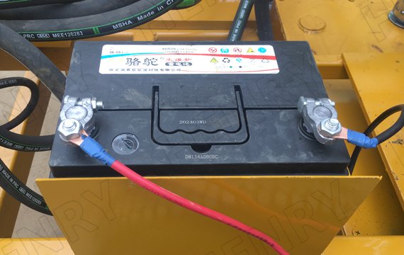 máquina de bloques entrelazados hydraform