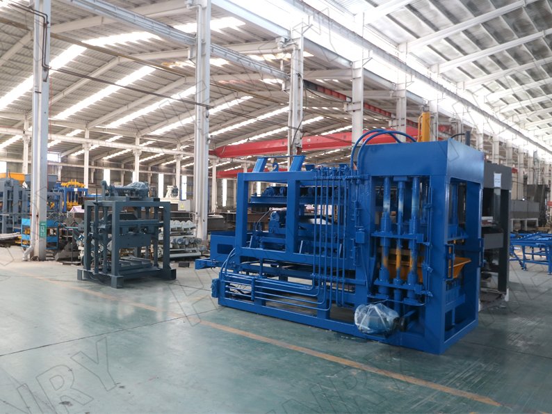 concrete-block-machine