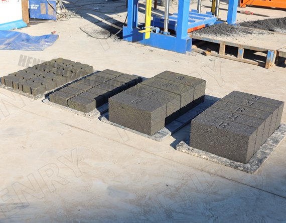 hollow-block-making-machine