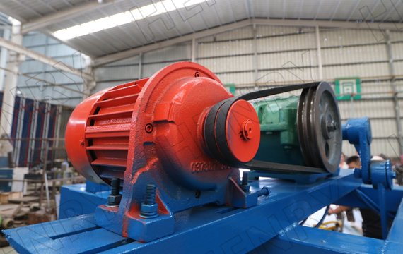 prix de la machine à petites briques de ciment