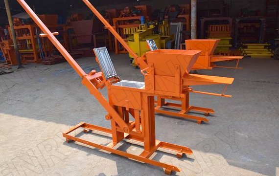 clay-brick-machine