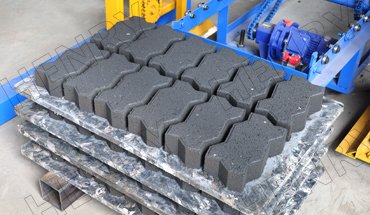 prix de la machine à blocs creux