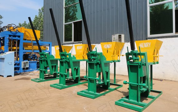 interlocking-compressed-earth-block-machine
