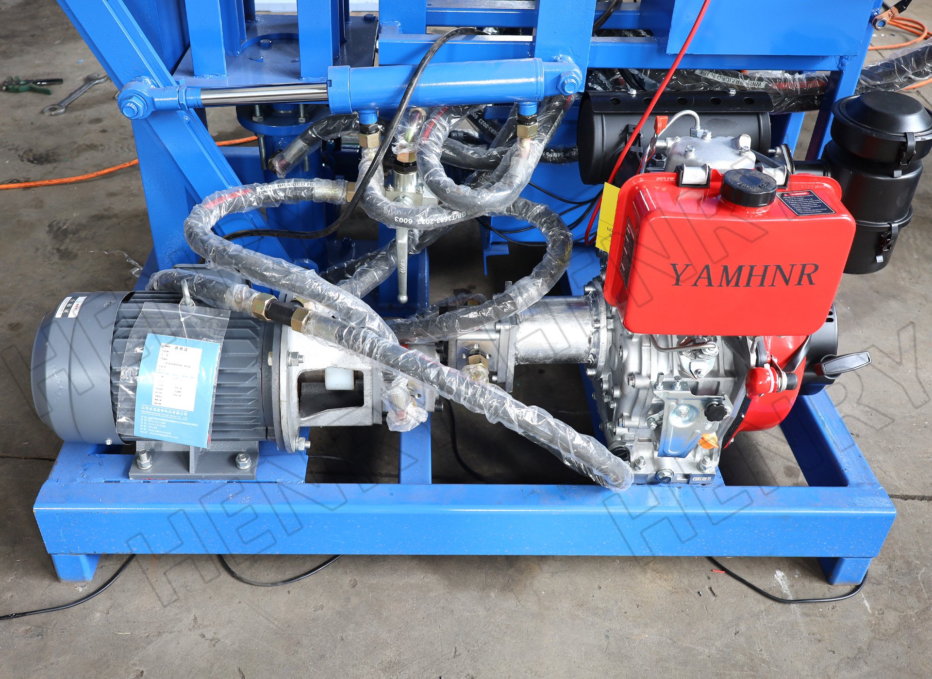 interlocking-compressed-earth-block-machine